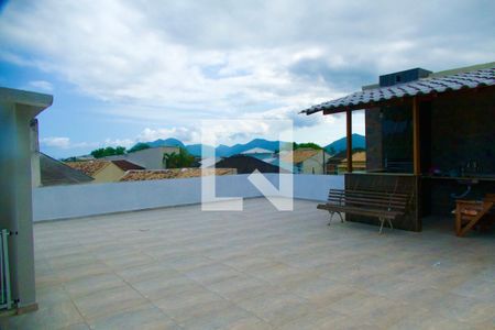 Casa de condomínio à venda com 148m², 4 quartos e sem vaga Casa de condomínio à venda com 148m², 4 quartos e sem vagaTerraço