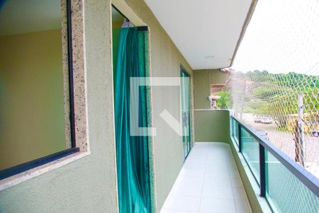 Casa de condomínio à venda com 148m², 4 quartos e sem vaga Casa de condomínio à venda com 148m², 4 quartos e sem vagaVaranda