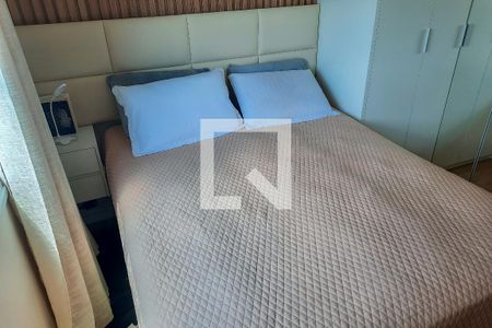 Apartamento para alugar com 74m², 3 quartos e 2 vagas Apartamento para alugar com 74m², 3 quartos e 2 vagasSuíte