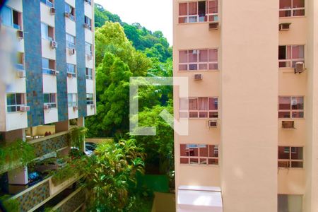 Sala vista  de apartamento à venda com 2 quartos, 86m² em Gávea, Rio de Janeiro