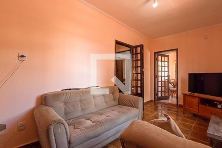 Sala de casa para alugar com 2 quartos, 199m² em Vila Augusta, Guarulhos