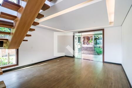 Sala de casa à venda com 5 quartos, 800m² em Frei Leopoldo, Belo Horizonte