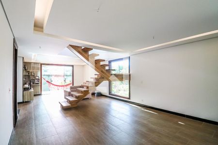 Sala de casa à venda com 5 quartos, 800m² em Frei Leopoldo, Belo Horizonte