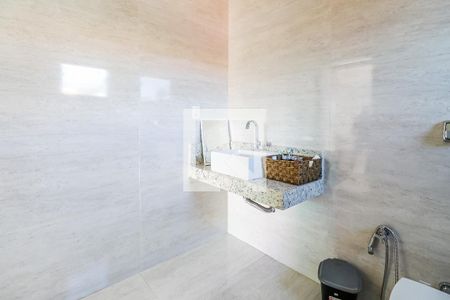 Casa à venda com 800m², 5 quartos e 4 vagasBanheiro da Suíte