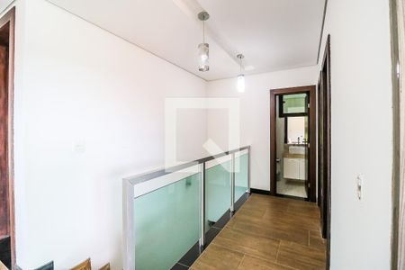 Casa à venda com 800m², 5 quartos e 4 vagasCorredor