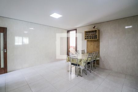 Casa à venda com 800m², 5 quartos e 4 vagasCozinha