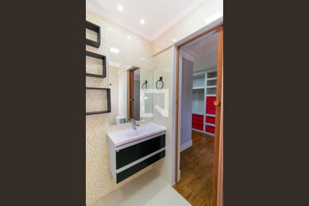 Apartamento à venda com 107m², 3 quartos e 2 vagasBanheiro da Suíte