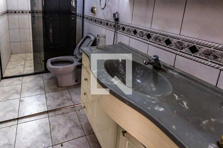 Apartamento para alugar com 100m², 2 quartos e sem vagaBanheiro