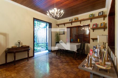  Sala 2 de casa para alugar com 5 quartos, 500m² em Laranjeiras, Rio de Janeiro