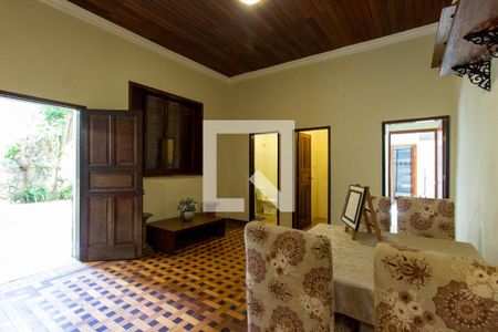  Sala 3 de casa para alugar com 5 quartos, 500m² em Laranjeiras, Rio de Janeiro