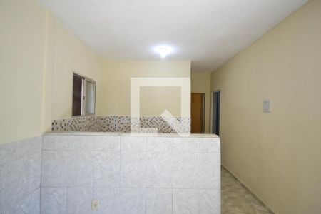 Casa para alugar com 69m², 2 quartos e sem vaga Casa para alugar com 69m², 2 quartos e sem vagaSala