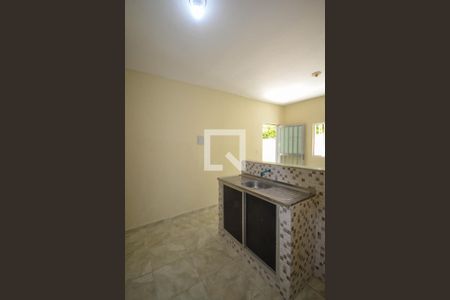 Casa para alugar com 69m², 2 quartos e sem vaga Casa para alugar com 69m², 2 quartos e sem vagaCozinha