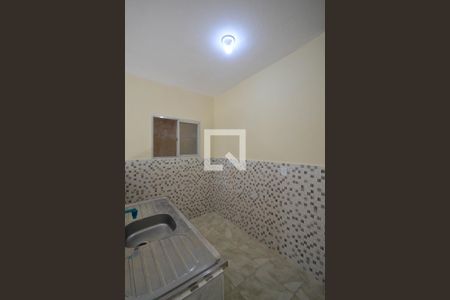 Casa para alugar com 69m², 2 quartos e sem vaga Casa para alugar com 69m², 2 quartos e sem vagaCozinha