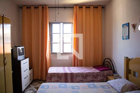 Suíte de casa à venda com 3 quartos, 237m² em Jardim Peri, São Paulo