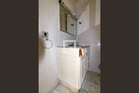 Apartamento à venda com 109m², 3 quartos e 1 vaga Apartamento à venda com 109m², 3 quartos e 1 vagaBanheiro 1