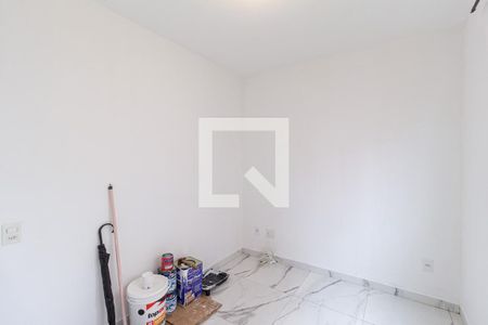 Quarto 1 de apartamento para alugar com 2 quartos, 38m² em City Bussocaba, Osasco