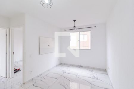 Sala de apartamento para alugar com 2 quartos, 38m² em City Bussocaba, Osasco