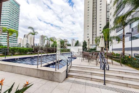 Apartamento à venda com 87m², 2 quartos e 2 vagasÁrea Comum - Piscinas