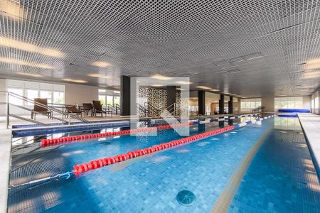 Apartamento à venda com 87m², 2 quartos e 2 vagasÁrea Comum - Piscina Coberta