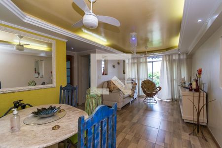 Sala de apartamento à venda com 2 quartos, 82m² em Olaria, Rio de Janeiro