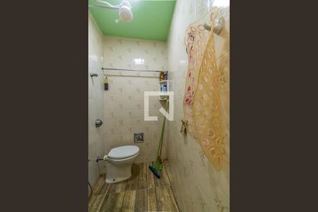 Apartamento à venda com 82m², 2 quartos e 1 vagaBanheiro de serviço