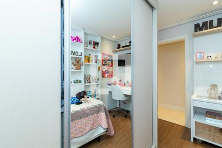 Apartamento à venda com 89m², 3 quartos e 2 vagasQuarto 3