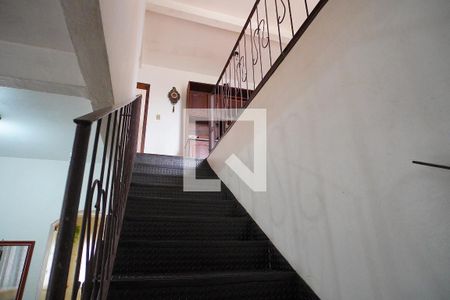 Acesso 2 Andar de casa à venda com 4 quartos, 235m² em Protásio Alves, Porto Alegre