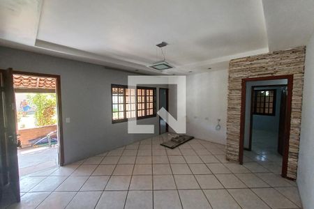 Sala de casa para alugar com 4 quartos, 238m² em Serra Grande, Niterói