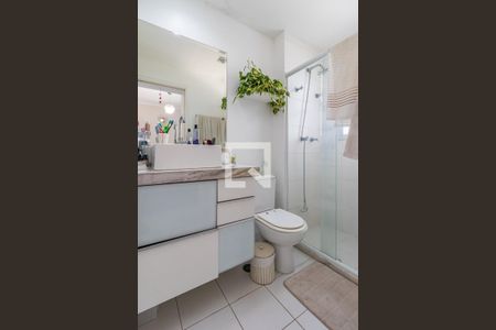 Apartamento à venda com 198m², 4 quartos e 3 vagasBanheiro da Suíte 1
