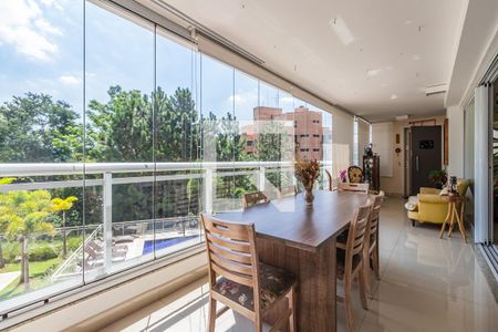 Varanda Gourmet de apartamento à venda com 4 quartos, 198m² em Empresarial 18 do Forte, Barueri