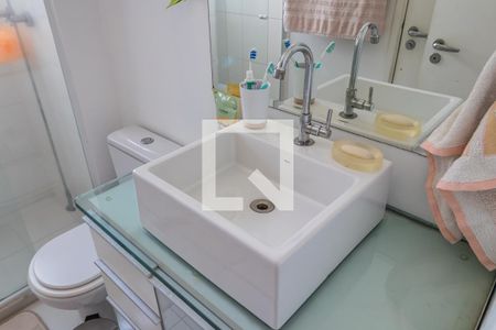 Apartamento à venda com 198m², 4 quartos e 3 vagasBanheiro Social