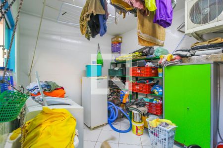 Casa à venda com 198m², 3 quartos e 1 vaga Casa à venda com 198m², 3 quartos e 1 vagaÁrea de Serviço