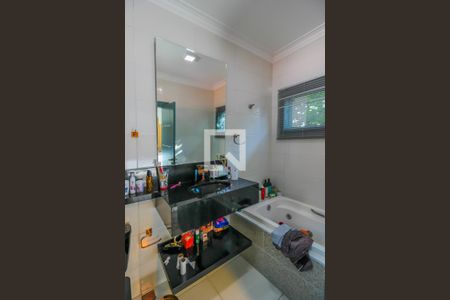 Casa à venda com 198m², 3 quartos e 1 vaga Casa à venda com 198m², 3 quartos e 1 vagaBanheiro da Suíte