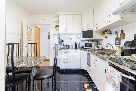 Apartamento à venda com 80m², 3 quartos e 2 vagas Apartamento à venda com 80m², 3 quartos e 2 vagasCozinha