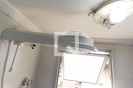 Apartamento à venda com 60m², 2 quartos e 2 vagas Apartamento à venda com 60m², 2 quartos e 2 vagasBanheiro
