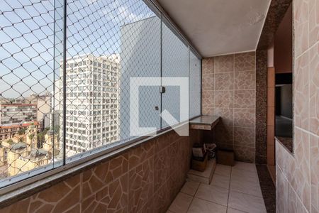 Apartamento à venda com 147m², 2 quartos e 1 vagaÁrea de Serviço