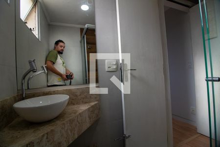 Apartamento para alugar com 50m², 2 quartos e 1 vaga Apartamento para alugar com 50m², 2 quartos e 1 vagaBanheiro