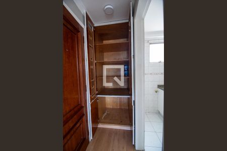 Quarto
 de apartamento para alugar com 2 quartos, 50m² em Jardim Monte Kemel, São Paulo