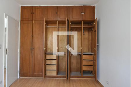 Casa à venda com 159m², 4 quartos e 2 vagasQuarto 03