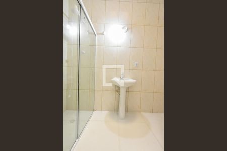 Casa à venda com 159m², 4 quartos e 2 vagasBanheiro 03