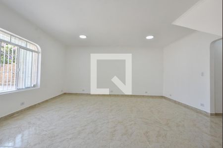 Sala  de casa para alugar com 4 quartos, 159m² em Jardim Aeroporto, São Paulo