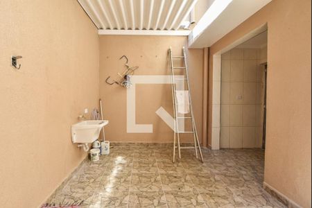 Casa à venda com 159m², 4 quartos e 2 vagasLavanderia 