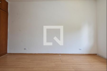 Casa à venda com 159m², 4 quartos e 2 vagasQuarto 03