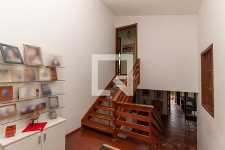 Hall de entrada de casa à venda com 4 quartos, 200m² em Mauá, Novo Hamburgo