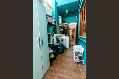 Casa à venda com 110m², 3 quartos e 1 vagaÁrea de Serviço