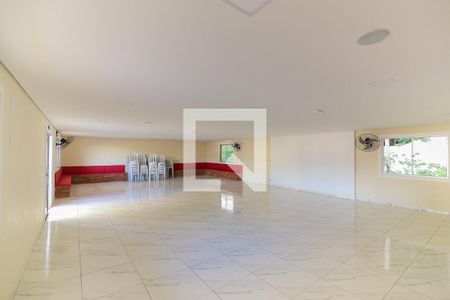Apartamento para alugar com 47m², 2 quartos e 1 vaga Apartamento para alugar com 47m², 2 quartos e 1 vagaÁrea comum - Salão de festas