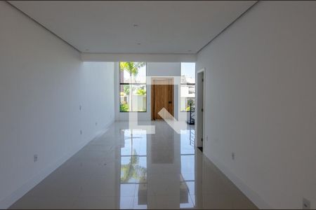Casa de condomínio à venda com 300m², 3 quartos e 2 vagas Casa de condomínio à venda com 300m², 3 quartos e 2 vagasSala de Jantar