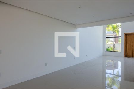 Casa de condomínio à venda com 300m², 3 quartos e 2 vagas Casa de condomínio à venda com 300m², 3 quartos e 2 vagasSala de Jantar