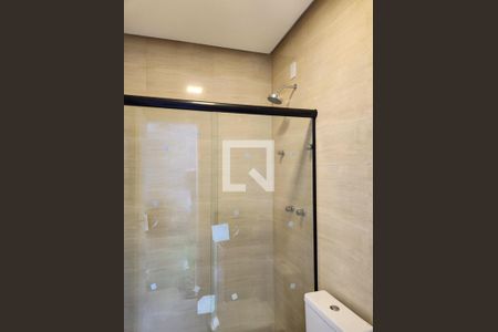 Casa de condomínio à venda com 300m², 3 quartos e 2 vagas Casa de condomínio à venda com 300m², 3 quartos e 2 vagasBanheiro de serviço