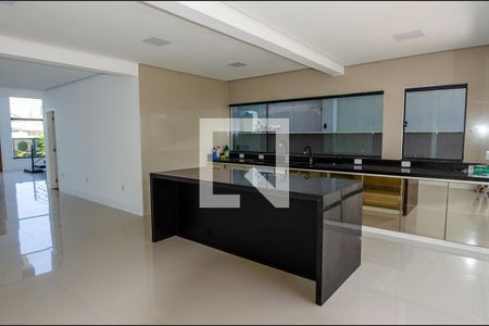 Casa de condomínio à venda com 300m², 3 quartos e 2 vagas Casa de condomínio à venda com 300m², 3 quartos e 2 vagasCozinha